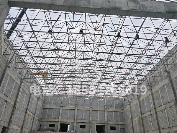 濱州科技職業(yè)學(xué)院校區(qū)項目報告廳網(wǎng)架工程特點分析